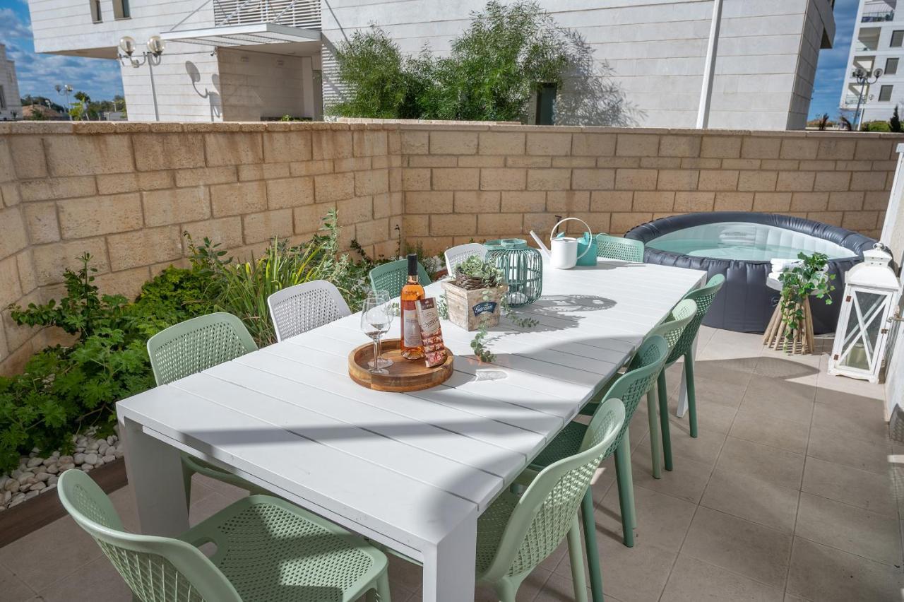 Sunset - Achziv Beach Apartment - סנסט חוף אכזיב ナハリヤ エクステリア 写真