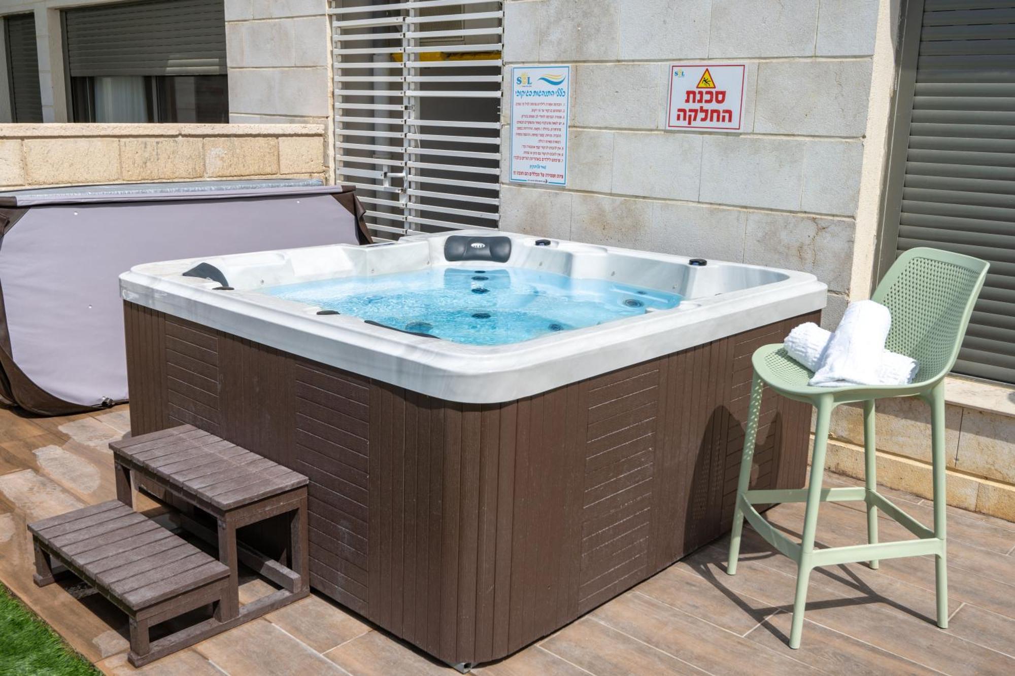 Sunset - Achziv Beach Apartment - סנסט חוף אכזיב ナハリヤ エクステリア 写真